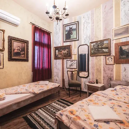 Malkia Inter Πανσιόν