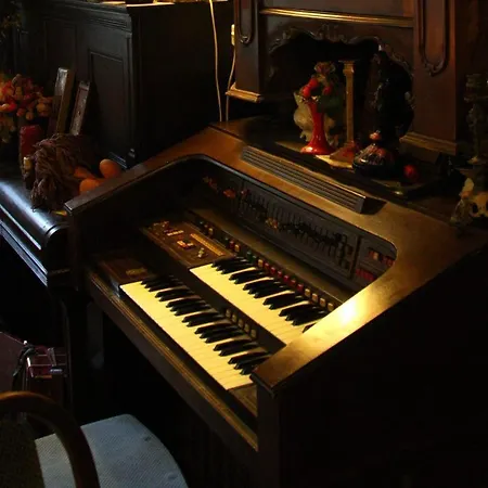 Malkia Inter Gasthuis *